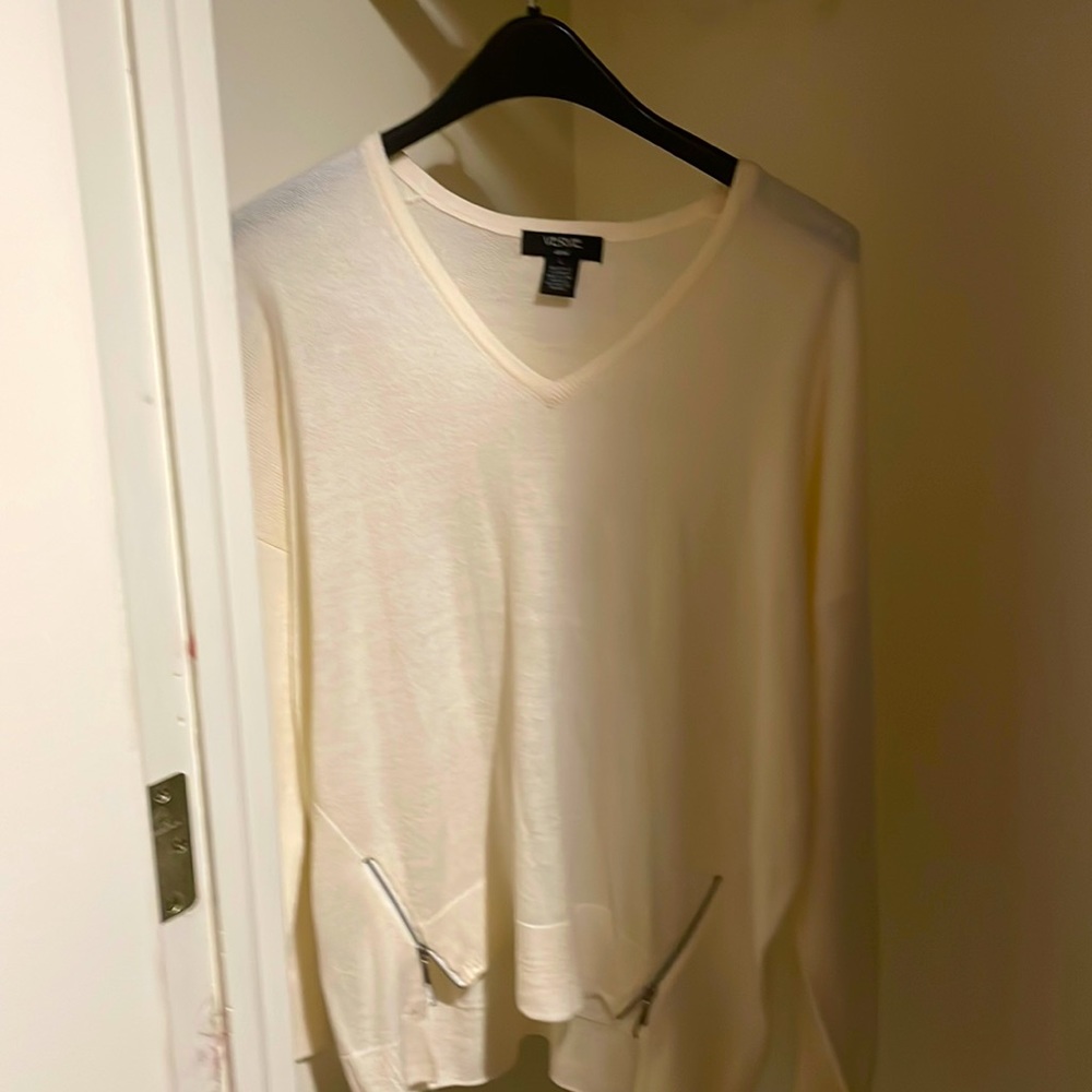 Beautiful winter white sweater